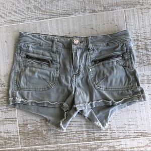 Fire Los Angeles Cargo-Style Army Green Shorts 0